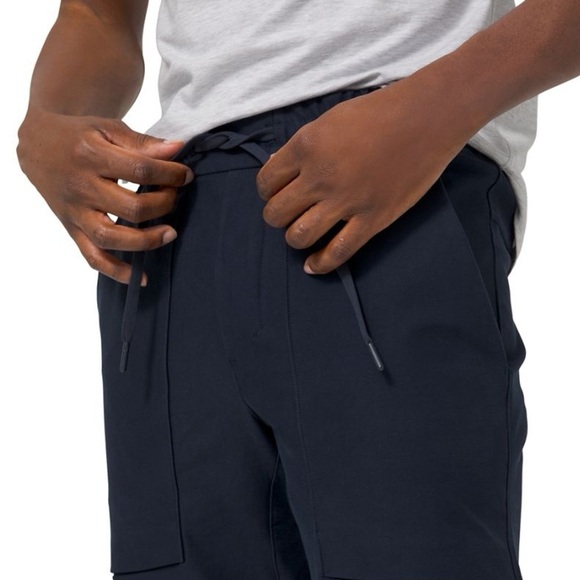 LULULEMON Men's Navy Bowline Pants - Picture 4 of 7